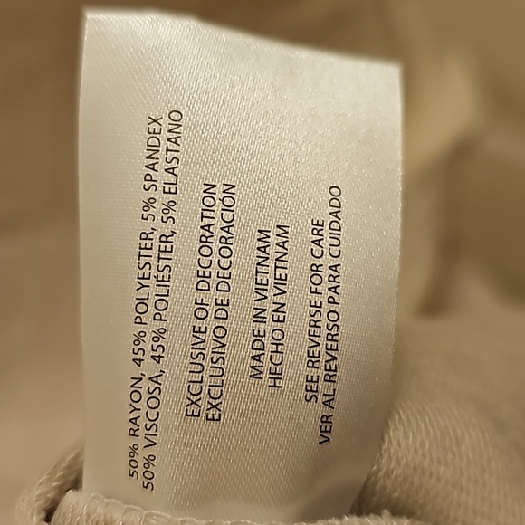 Women's Banana Republic Top 😍 - Picture 5 of 6